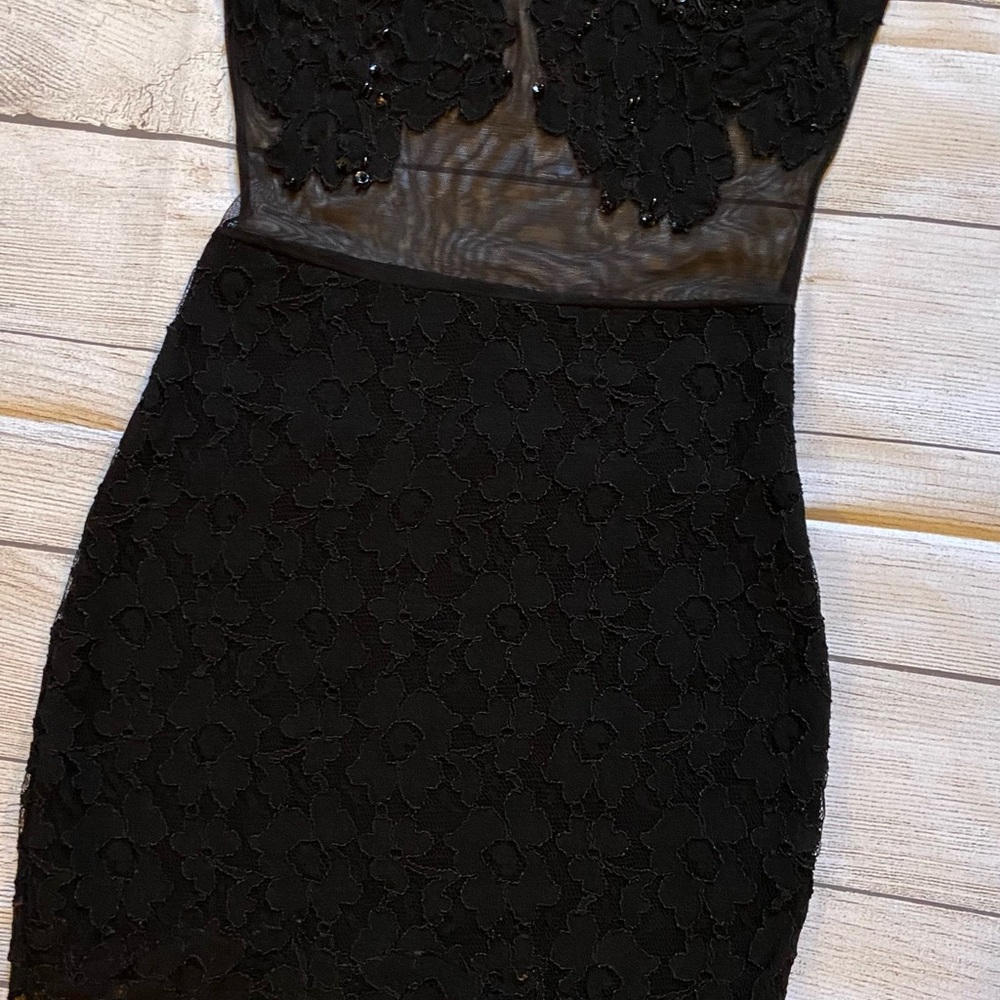 Dress - Picture 6 of 10